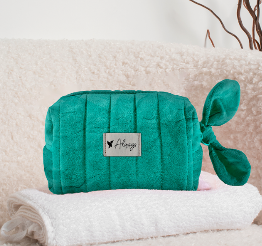 Necessaire Aveludada Always Beauty